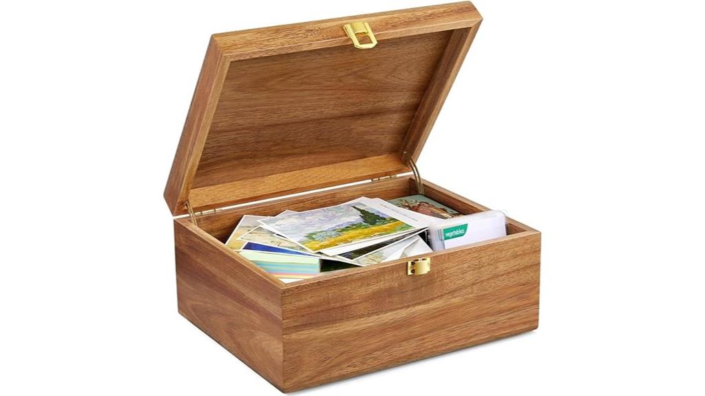 wooden keepsake box