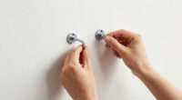8 Best Heavy Duty Drywall Anchors For Mirrors In 2026