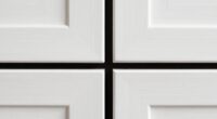 precise diptych spacing detail