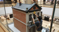 A Tiny Holdout Building In The Middle Of Macy’s Is Back In View